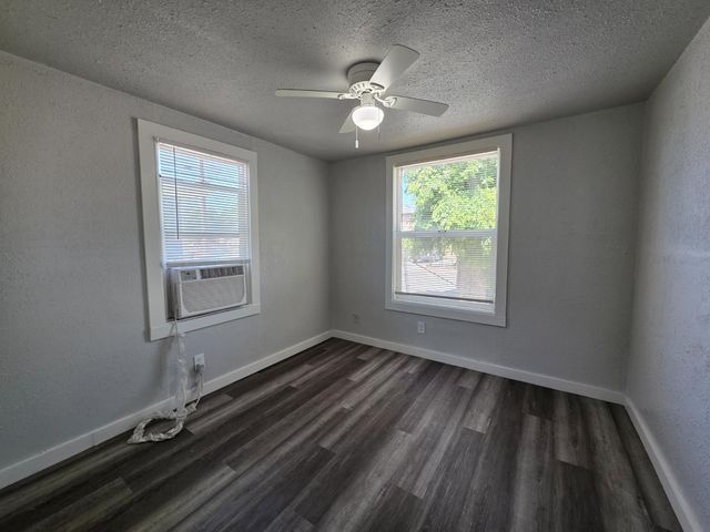 1810 E Flora St, Stockton, CA 95205