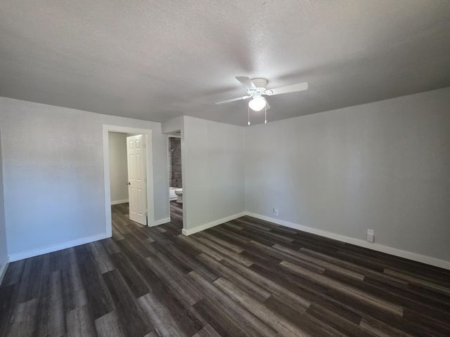 1810 E Flora St, Stockton, CA 95205