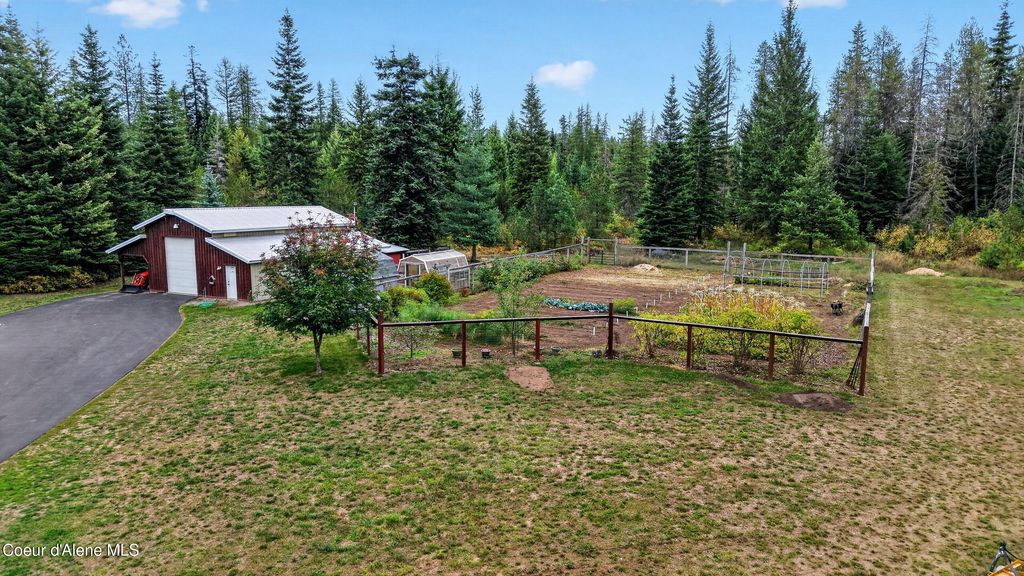 19712 N Williams RD, Hayden, ID 83835 photo 5