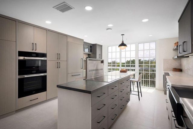 17031 Boca Club Boulevard 065a, Boca Raton, FL 33487