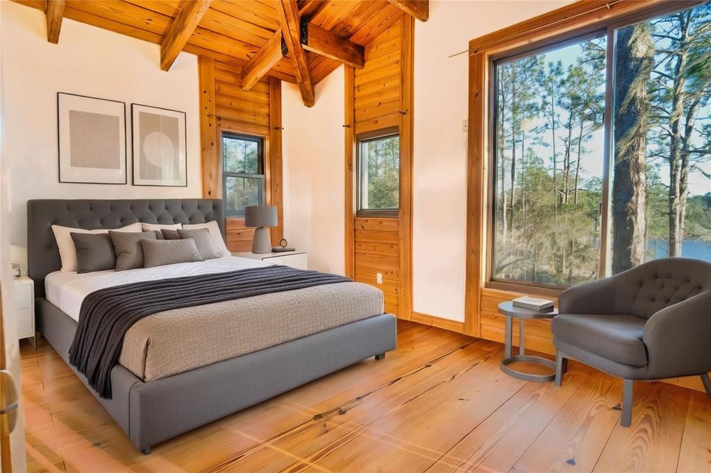 Image 28 of property listing at 123 MASON LAKE TRAIL, Hawthorne, FL 32640