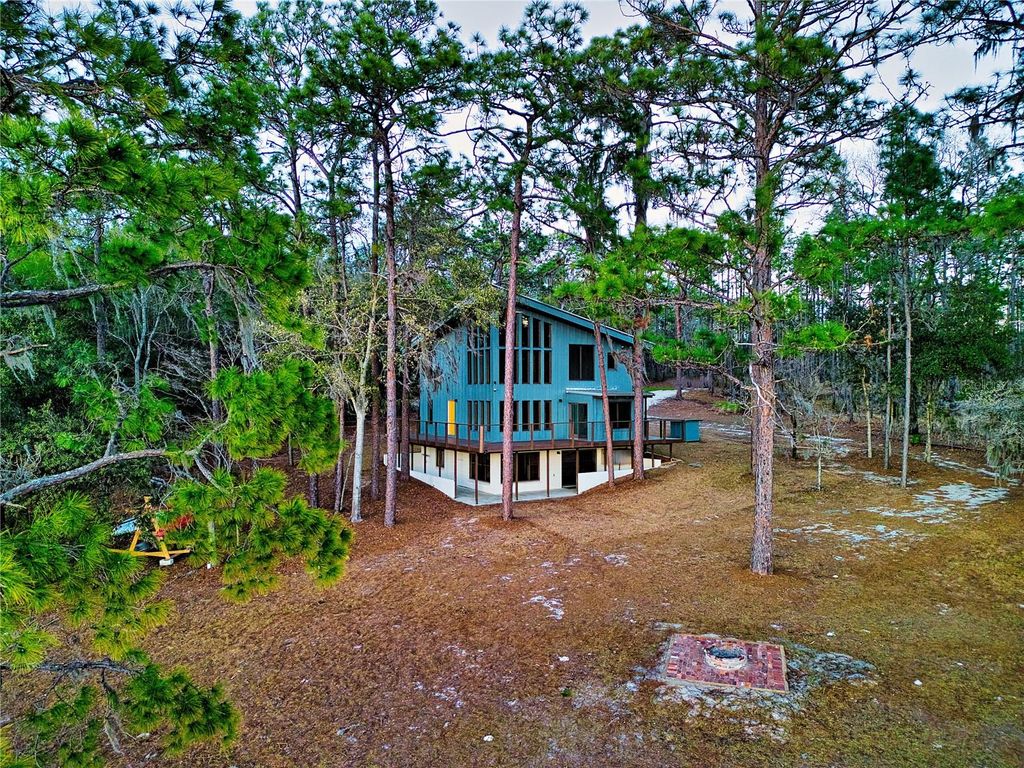 Image 50 of property listing at 123 MASON LAKE TRAIL, Hawthorne, FL 32640