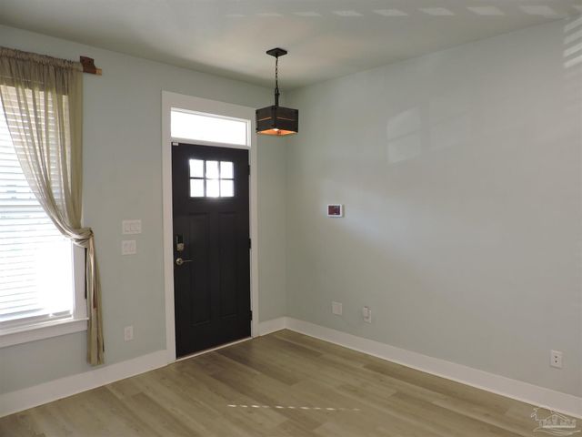 1058 W Brainerd St, Pensacola, FL 32501