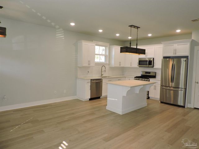 1058 W Brainerd St, Pensacola, FL 32501