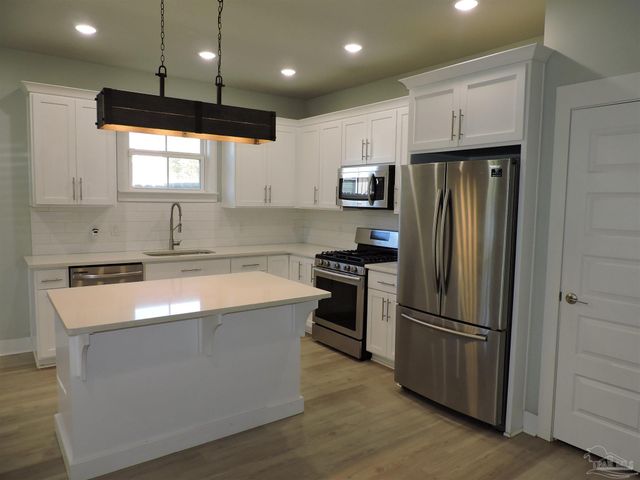 1058 W Brainerd St, Pensacola, FL 32501