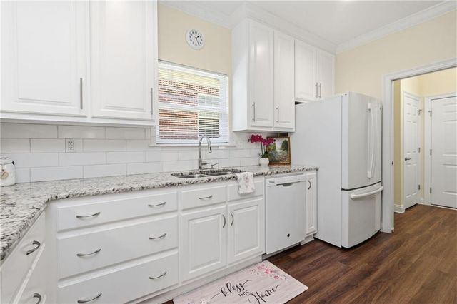 6617 Somerby Lane, Mobile, AL 36695