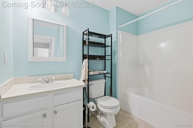 29250 Juniper Street, Brownstown Charter Township, MI 48183
