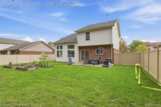 29250 Juniper Street, Brownstown Charter Township, MI 48183