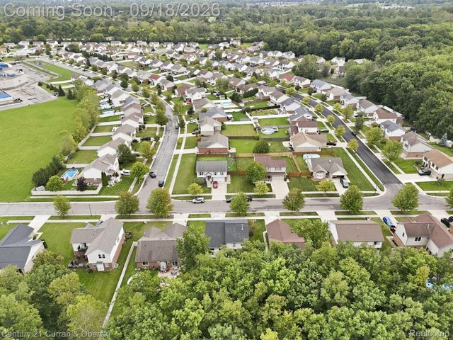 29250 Juniper Street, Brownstown Charter Township, MI 48183