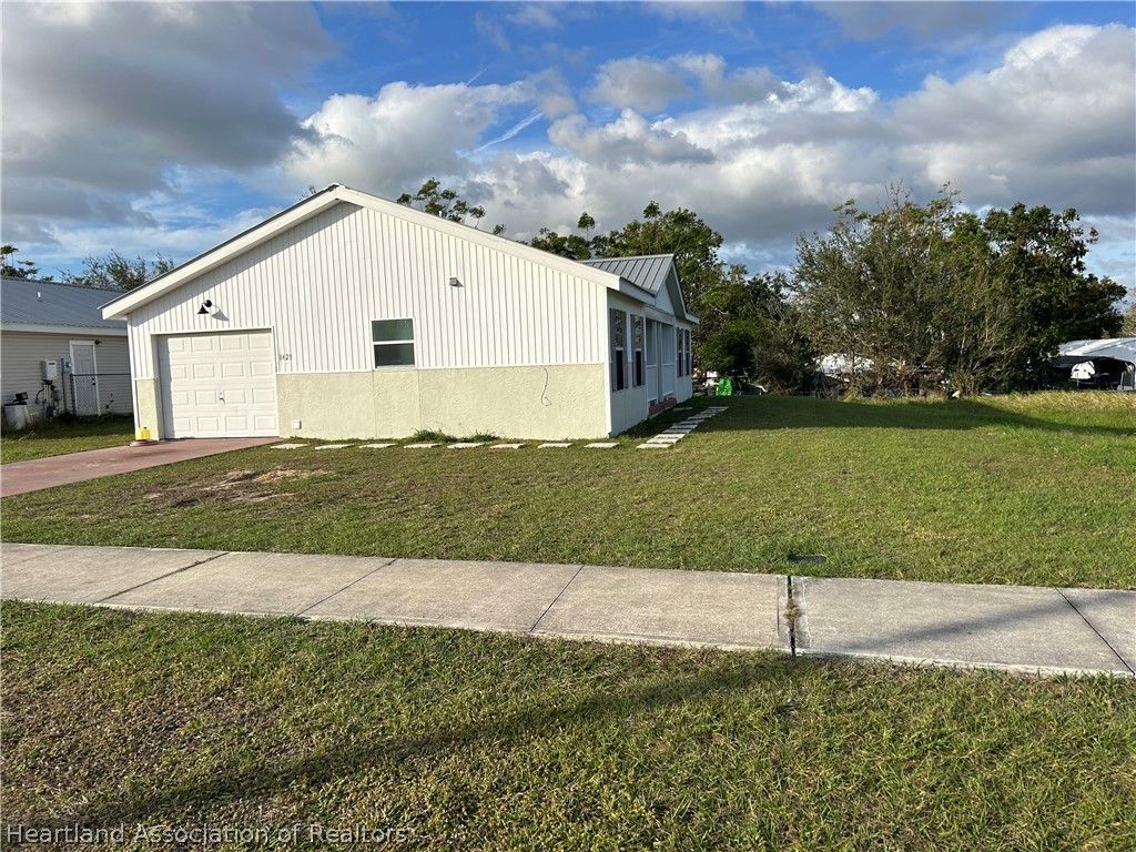 1429 Inspiration Drive, Sebring, FL 33870