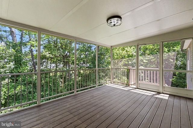 180 HAZEL DR, Manchester, PA 17345