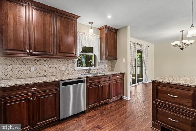 180 HAZEL DR, Manchester, PA 17345