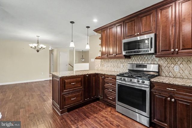 180 HAZEL DR, Manchester, PA 17345