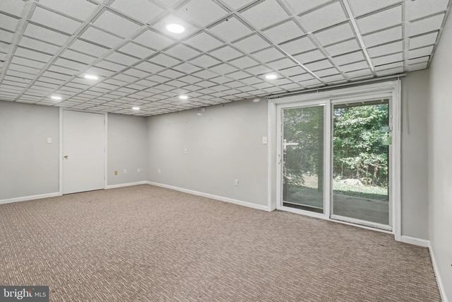 180 HAZEL DR, Manchester, PA 17345