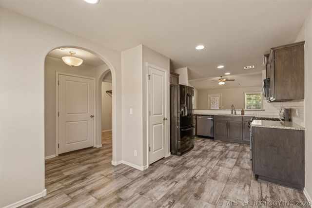7509 S Joshua Avenue, Broken Arrow, OK 74011
