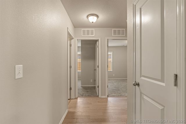 7509 S Joshua Avenue, Broken Arrow, OK 74011
