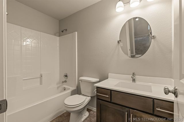 7509 S Joshua Avenue, Broken Arrow, OK 74011