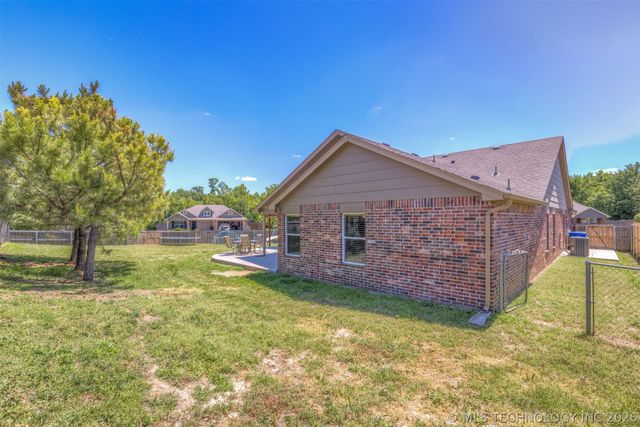 7509 S Joshua Avenue, Broken Arrow, OK 74011