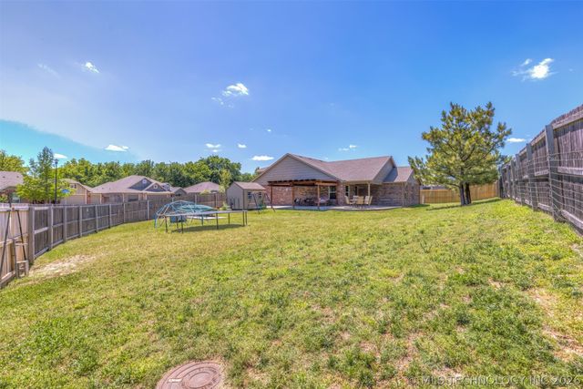 7509 S Joshua Avenue, Broken Arrow, OK 74011