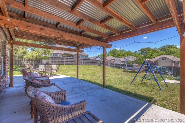 7509 S Joshua Avenue, Broken Arrow, OK 74011