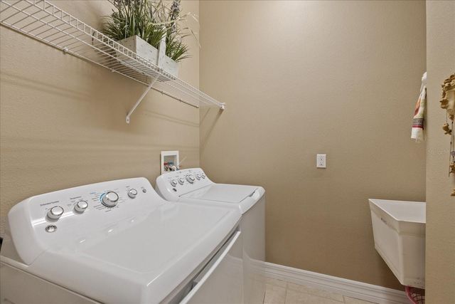 4737 CASSWELL DRIVE, New Port Richey, FL 34652