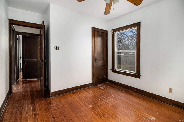 3005 Roger Street Street, South Bend, IN 46628