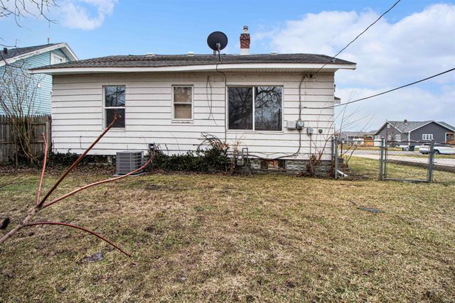 3005 Roger Street Street, South Bend, IN 46628