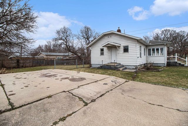 3005 Roger Street Street, South Bend, IN 46628