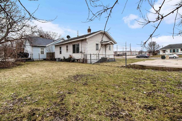 3005 Roger Street Street, South Bend, IN 46628