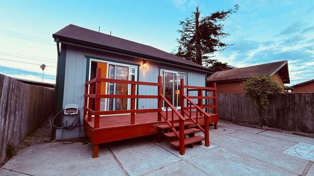 1945 1945 21St St, San Pablo, CA 94806