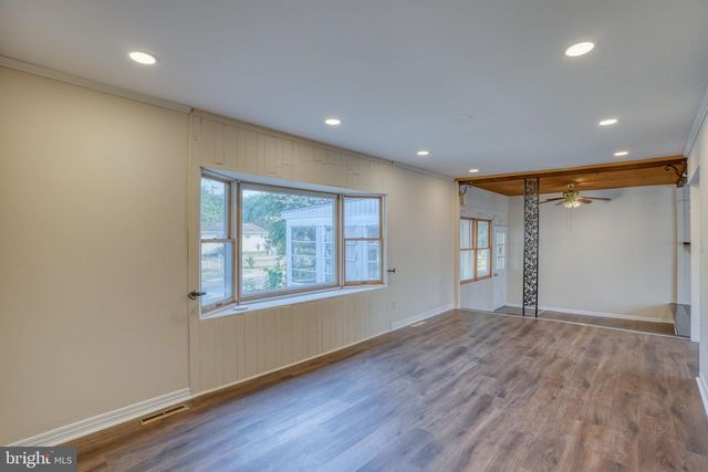 9 JOHN COLLINS CIR, Dover, DE 19904