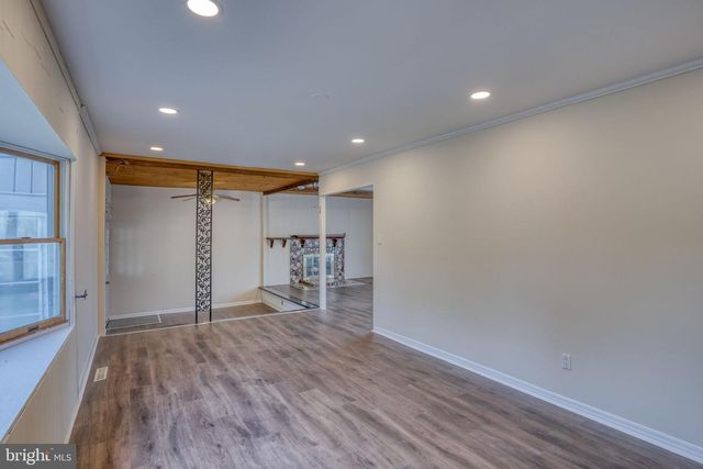 9 JOHN COLLINS CIR, Dover, DE 19904