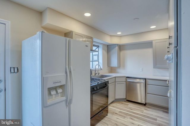 9 JOHN COLLINS CIR, Dover, DE 19904