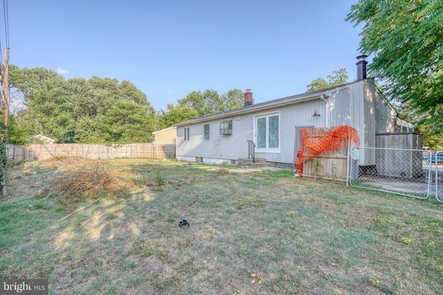 9 JOHN COLLINS CIR, Dover, DE 19904
