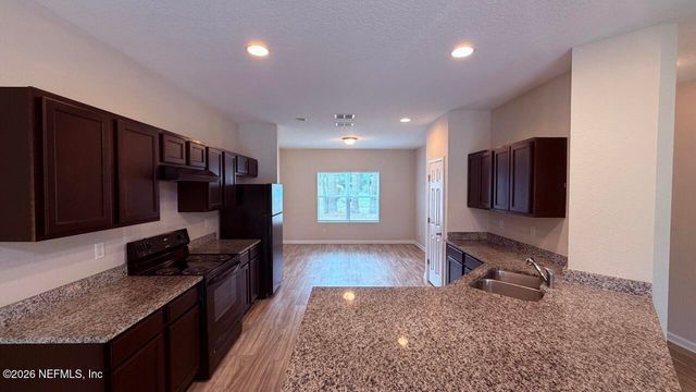 5259 BEDFORD Road, Jacksonville, FL 32207