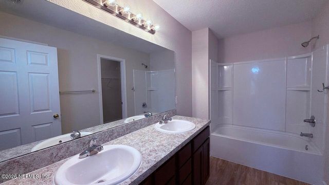 5259 BEDFORD Road, Jacksonville, FL 32207