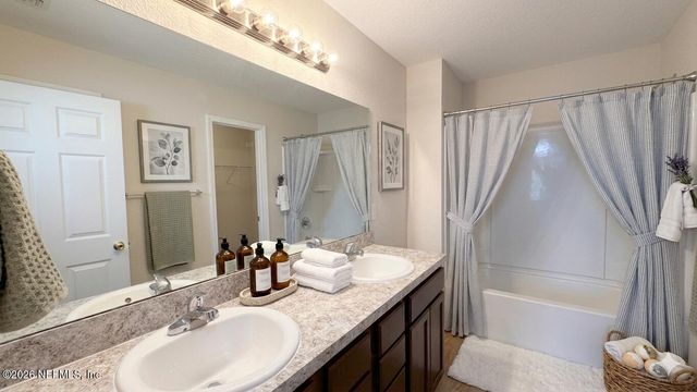 5259 BEDFORD Road, Jacksonville, FL 32207