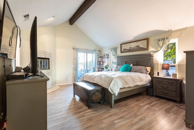 224 Oak Canyon Way, Folsom, CA 95630