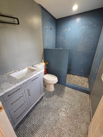 224 Oak Canyon Way, Folsom, CA 95630