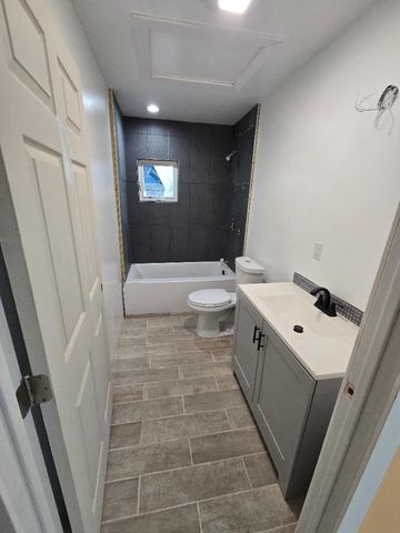 224 Oak Canyon Way, Folsom, CA 95630