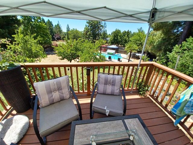 224 Oak Canyon Way, Folsom, CA 95630