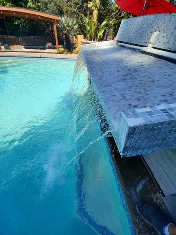 224 Oak Canyon Way, Folsom, CA 95630