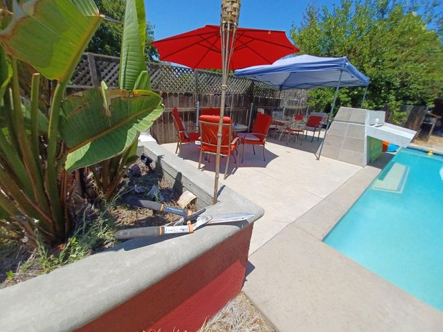 224 Oak Canyon Way, Folsom, CA 95630