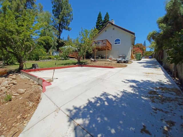 224 Oak Canyon Way, Folsom, CA 95630