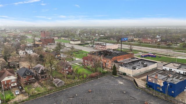 8983 Beverly Court, Detroit, MI 48204