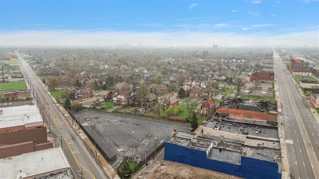 8983 Beverly Court, Detroit, MI 48204
