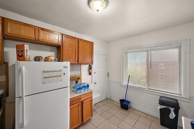 8983 Beverly Court, Detroit, MI 48204