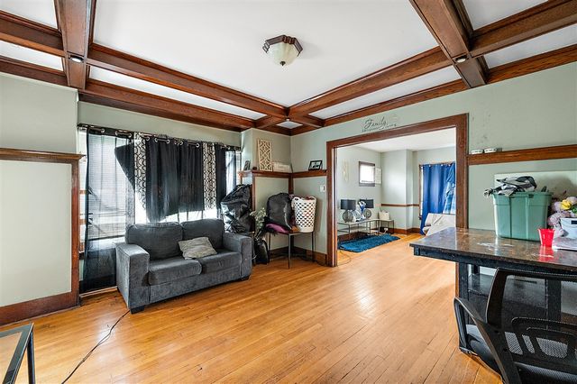 8983 Beverly Court, Detroit, MI 48204