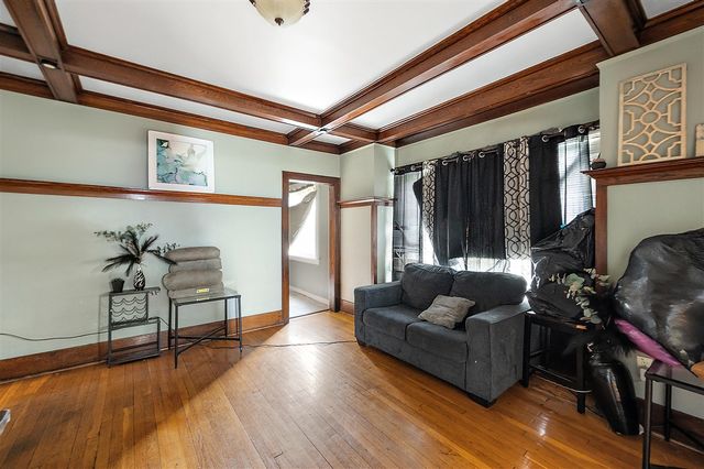 8983 Beverly Court, Detroit, MI 48204