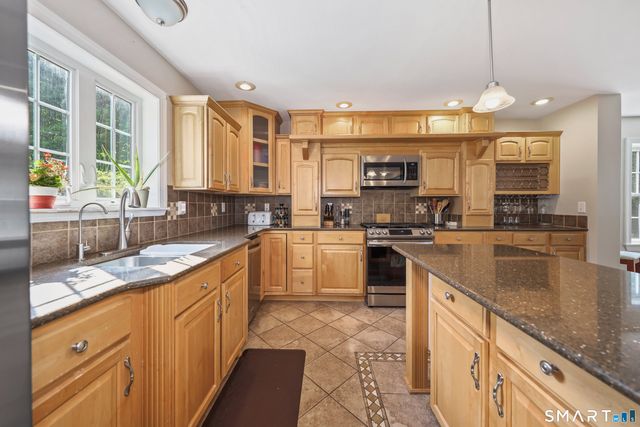 425 Westledge Drive, Torrington, CT 06790